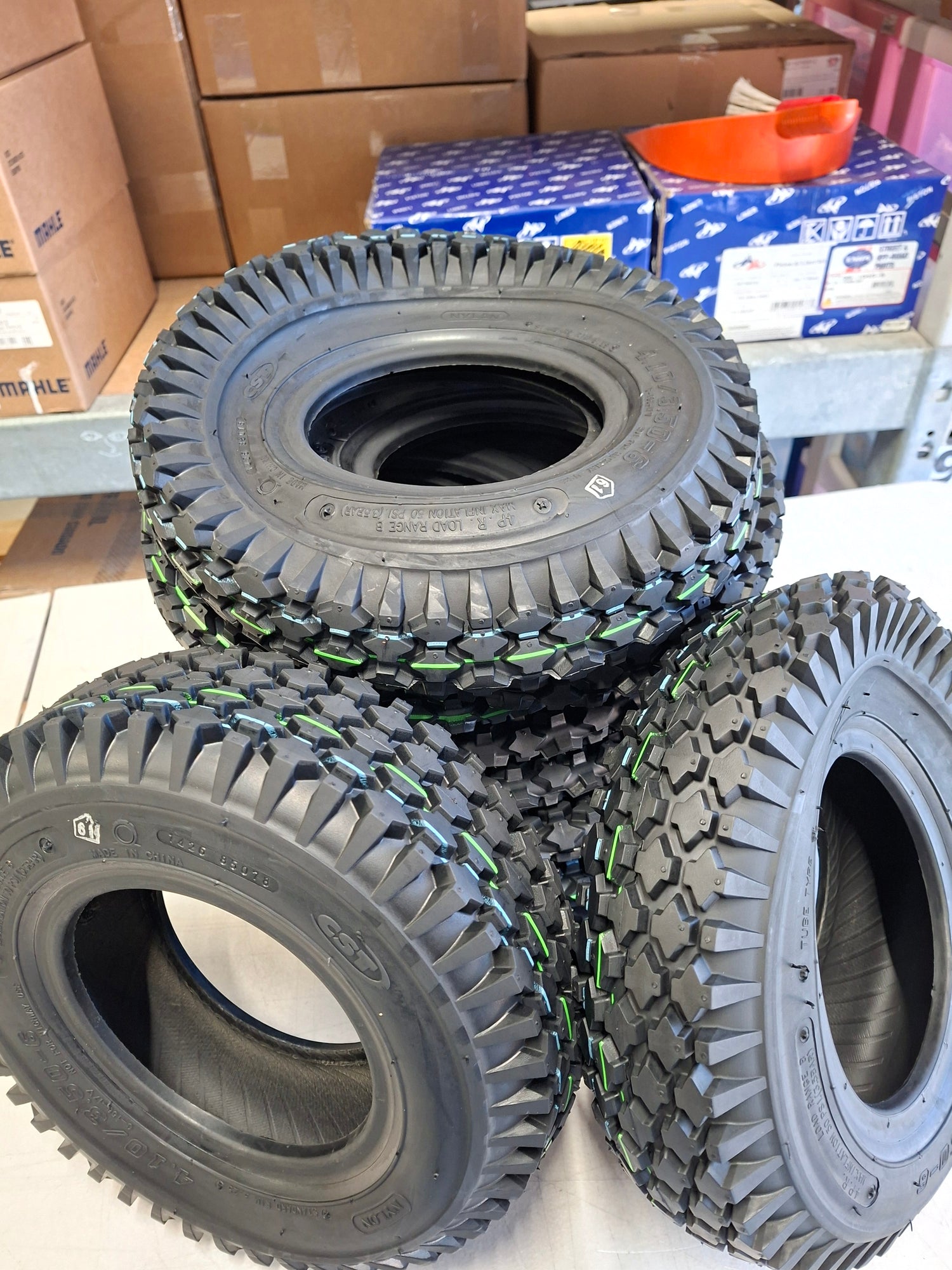 Wheels & Tyres